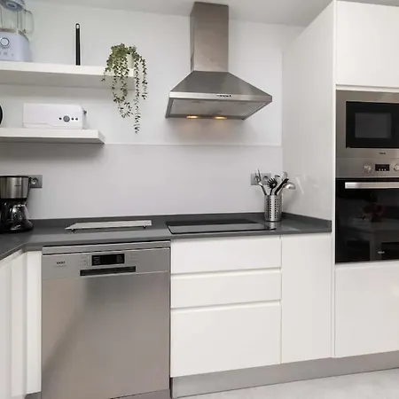Ferienhaus Con Piscina Comunitaria Y Terraza Privada