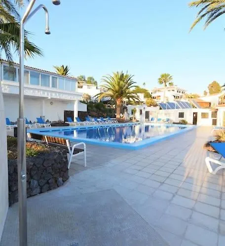 Con Piscina Comunitaria Y Terraza Privada *