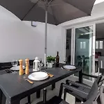 Holiday home Con Piscina Comunitaria Y Terraza Privada