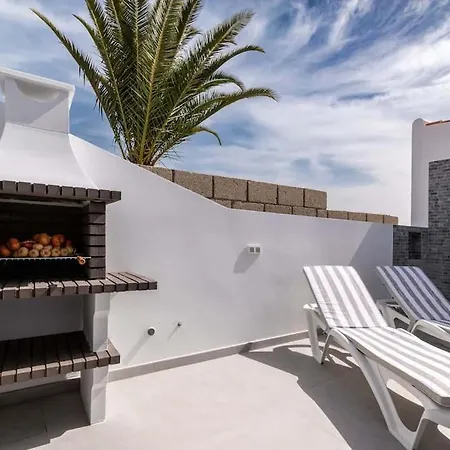 Nyaraló Con Piscina Comunitaria Y Terraza Privada