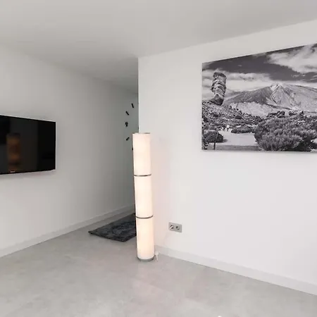 Dom wakacyjny Con Piscina Comunitaria Y Terraza Privada *