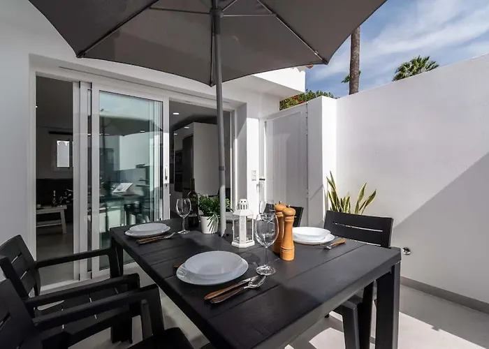 Con Piscina Comunitaria Y Terraza Privada Σπίτι διακοπών