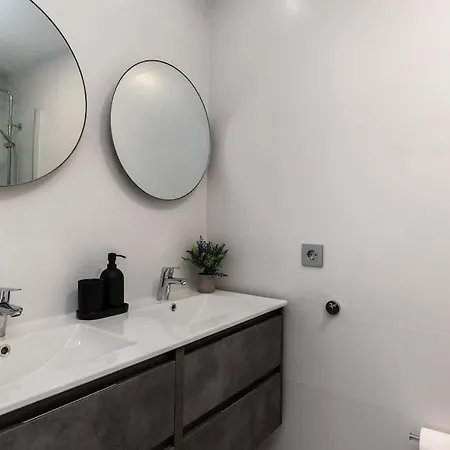 بيت للعطل Con Piscina Comunitaria Y Terraza Privada *